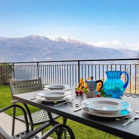 La Vista By Design