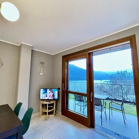 La Vista By Design